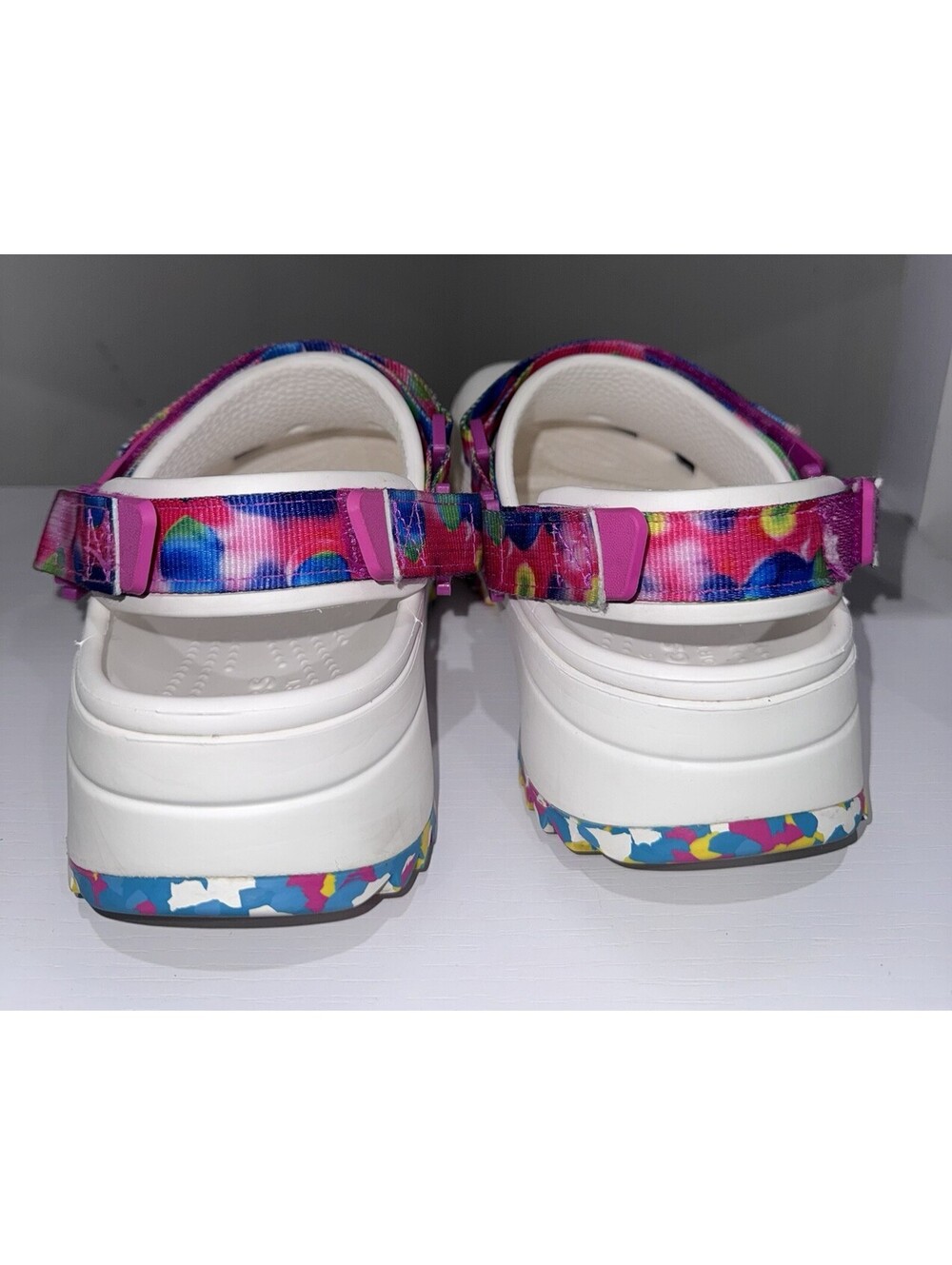 Crocs Classic Hiker Solarized Clog Women 7 Men 5 Platform Tie Dye 207990-94S EUC - Picture 3 of 9